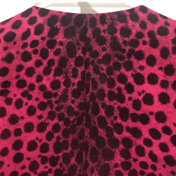 BCBG crop jacket. Worn once - Picture 7 of 9